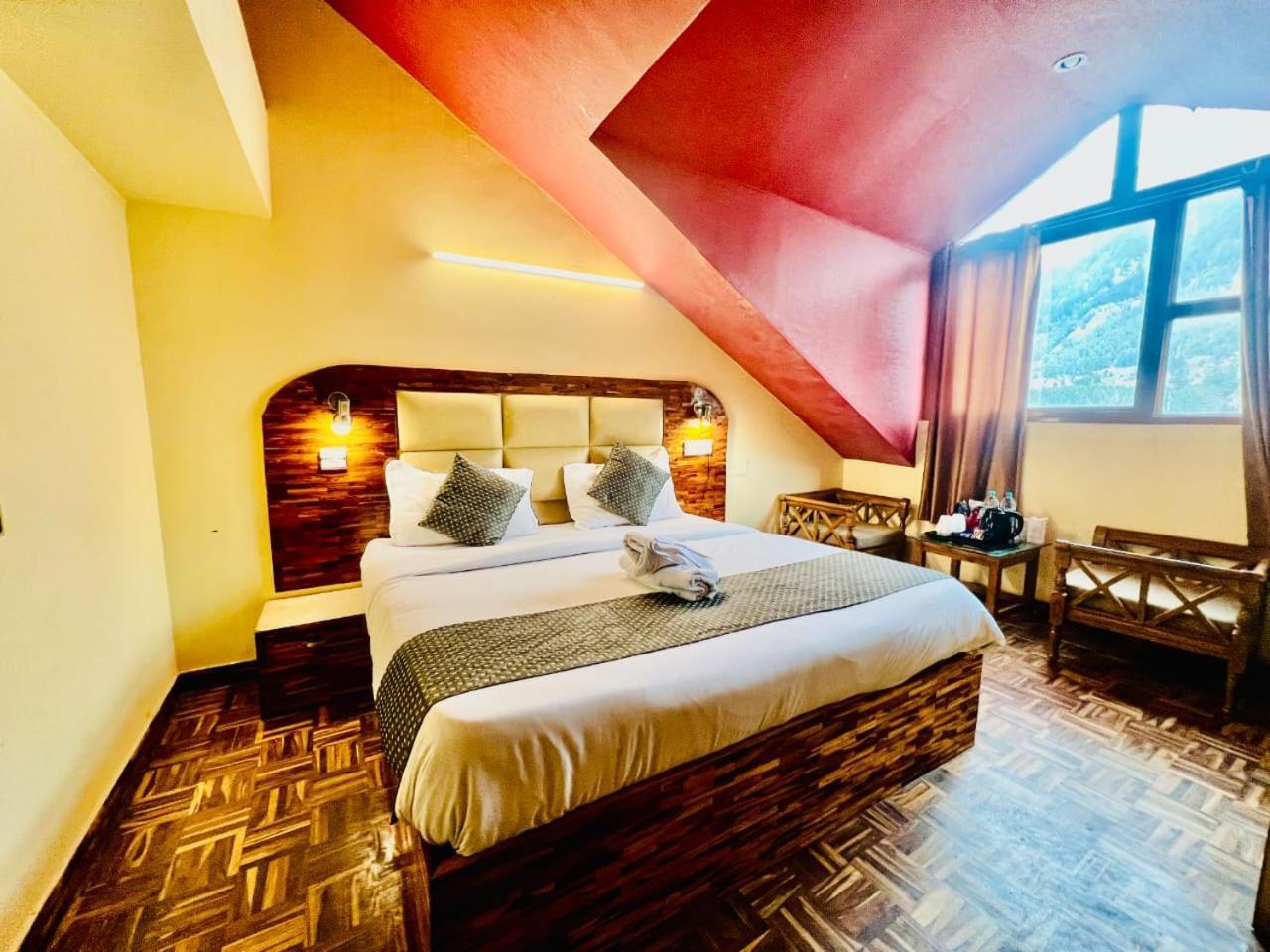 Hotel Kalinga Grand - Luxury Comfort !! Travellers Delight !! Budget Friendly !! Prime Location !! Guest Favourite Manali  Ngoại thất bức ảnh