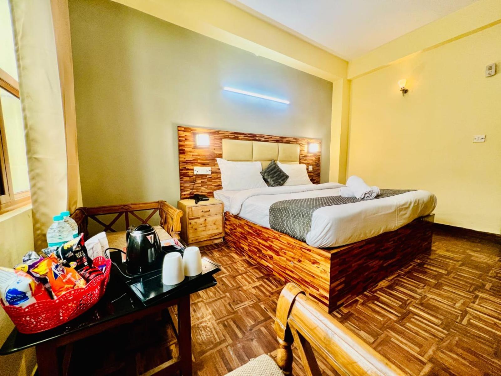 Hotel Kalinga Grand - Luxury Comfort !! Travellers Delight !! Budget Friendly !! Prime Location !! Guest Favourite Manali  Ngoại thất bức ảnh